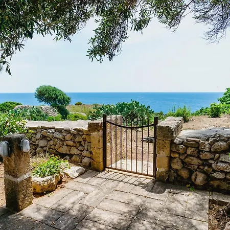 Villa Tina Ai Piedi Del Faro Di Leuca *