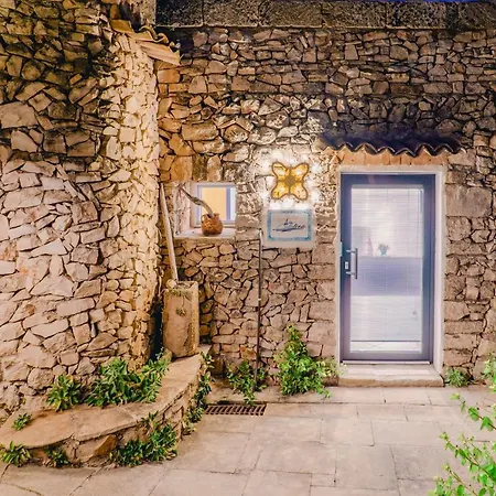 Villa Tina Ai Piedi Del Faro Di Leuca