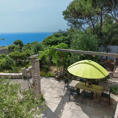 Tina Ai Piedi Del Faro Di Leuca Villa *